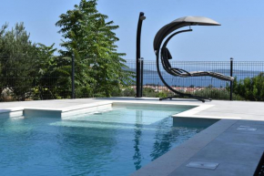 M&M Apartments with pool